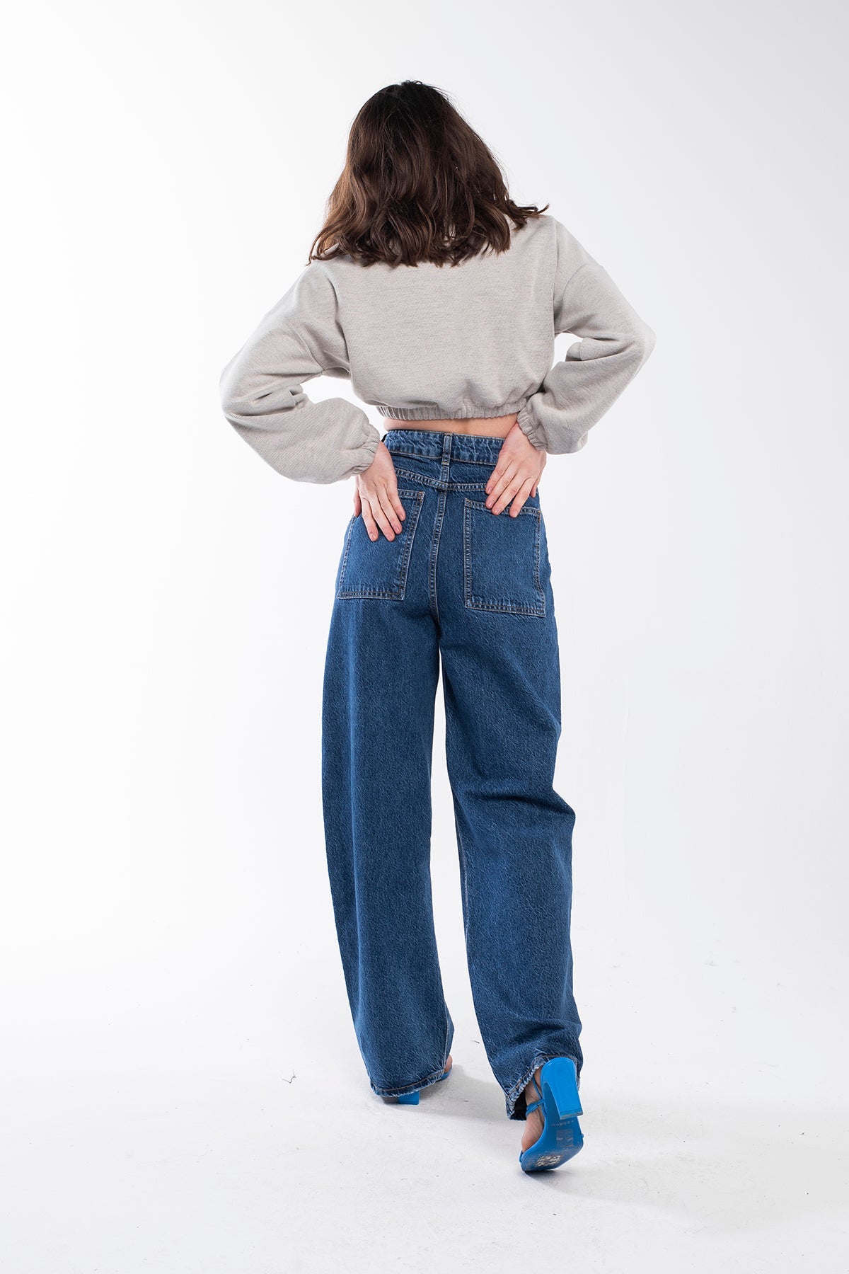 Cropped Sweatshirt